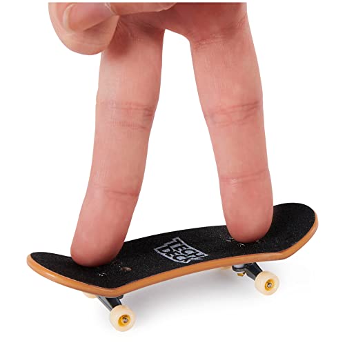 Tech Deck, DLX Pro 10-Pack of Collectible Fingerboards, For Skate Lovers Age 6 and up